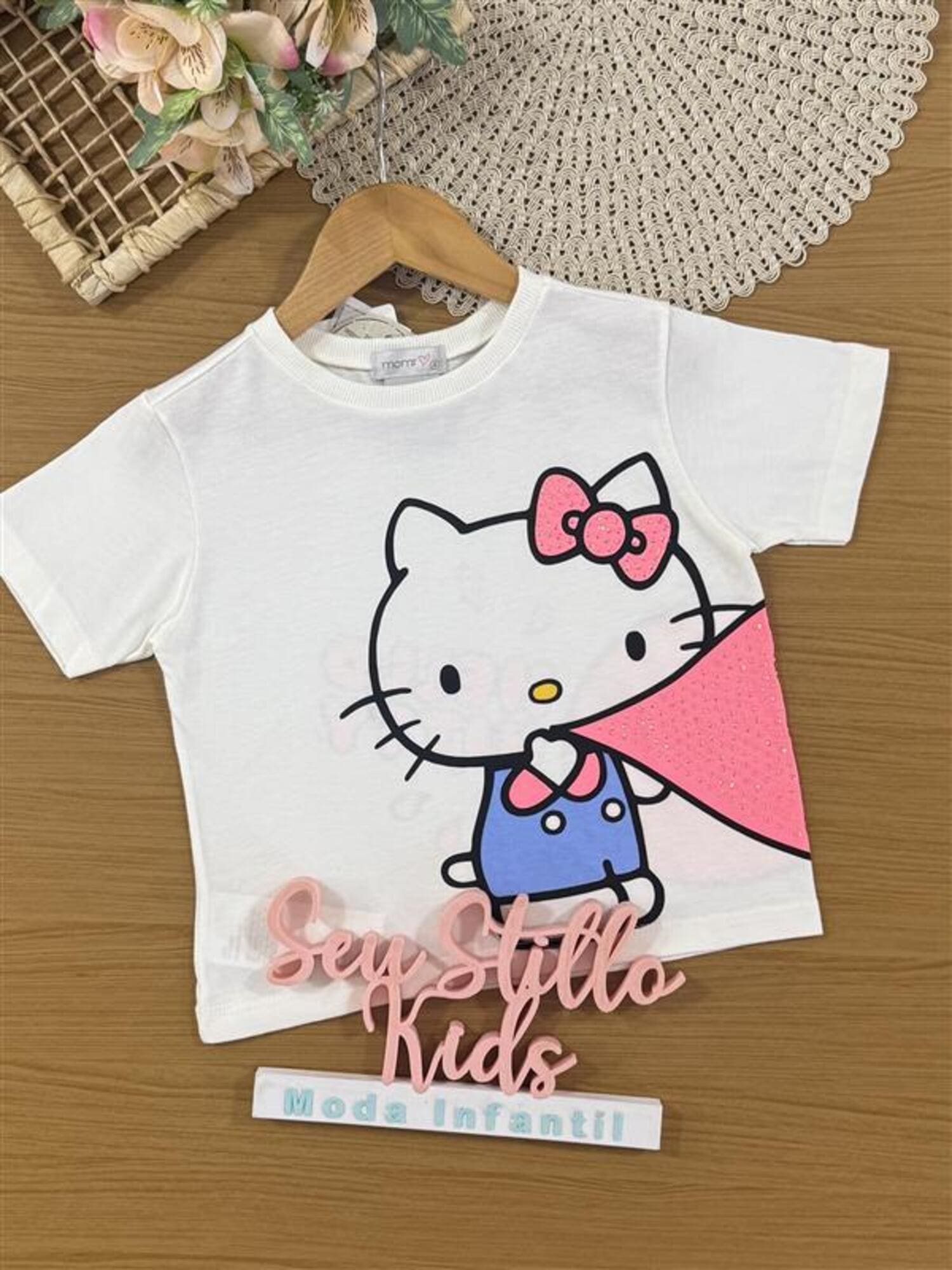 Blusa Infantil Momi Verão Branca Hello Kitty com Strass