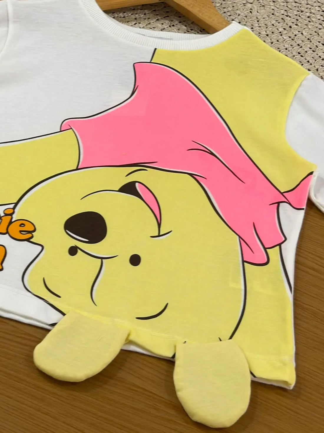 Blusa Infantil Menina Momi Branca Ursinho Pooh com Orelhinhas Disney