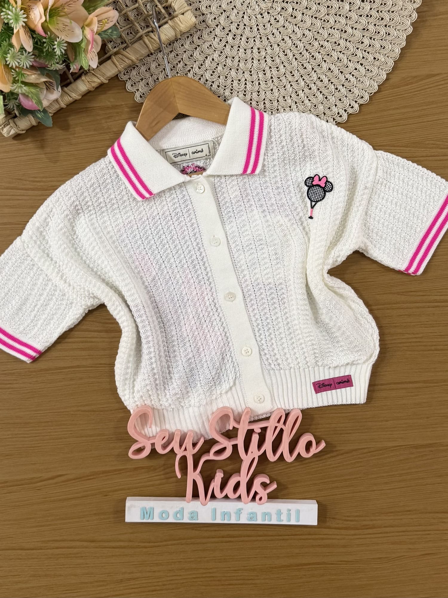 Casaco Infantil Animê Verão em Tricô Branco Minnie Disney