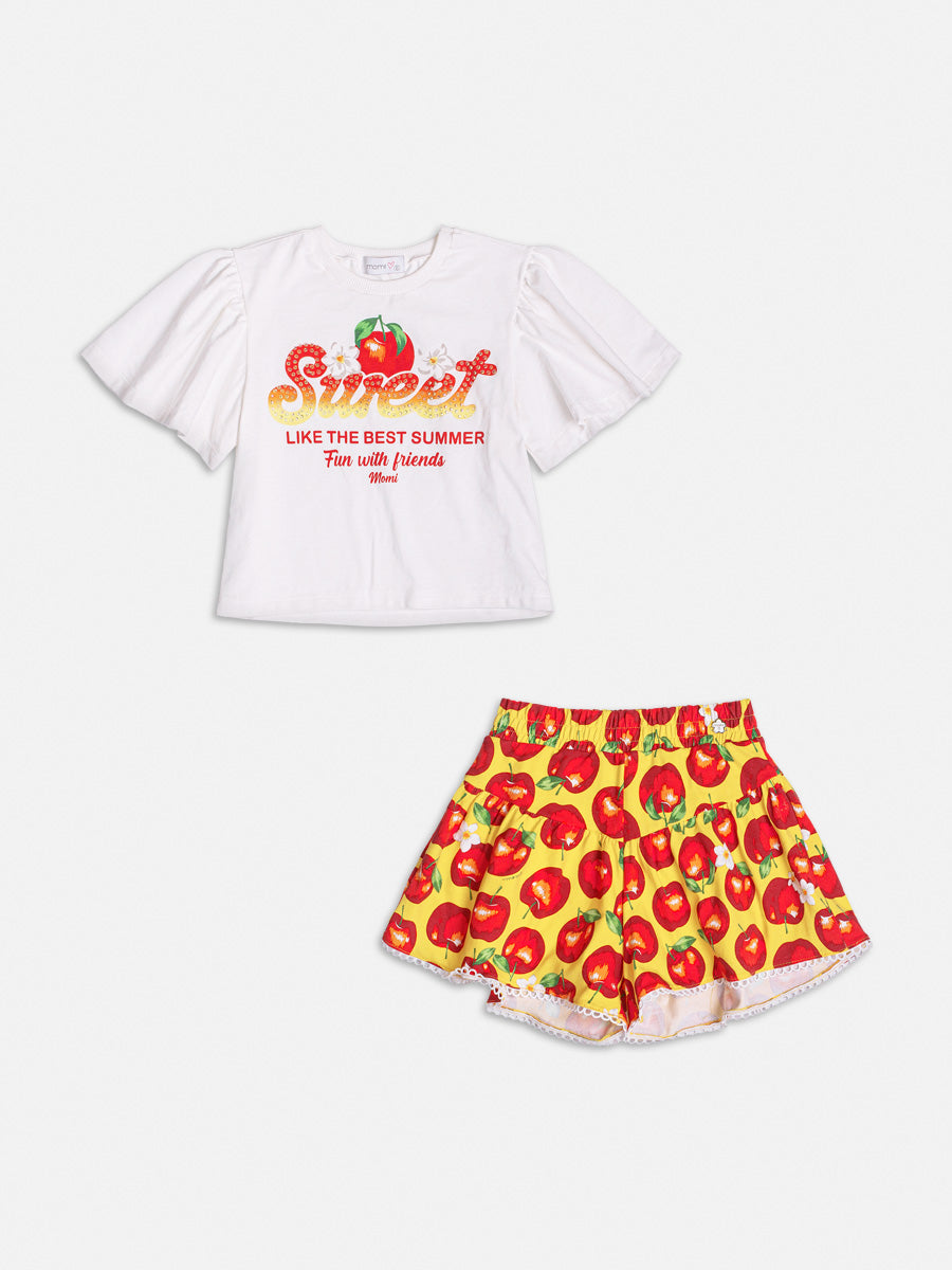 Conjunto Infantil Momi Verão Shorts Amarelo e Blusa Maçãzinha