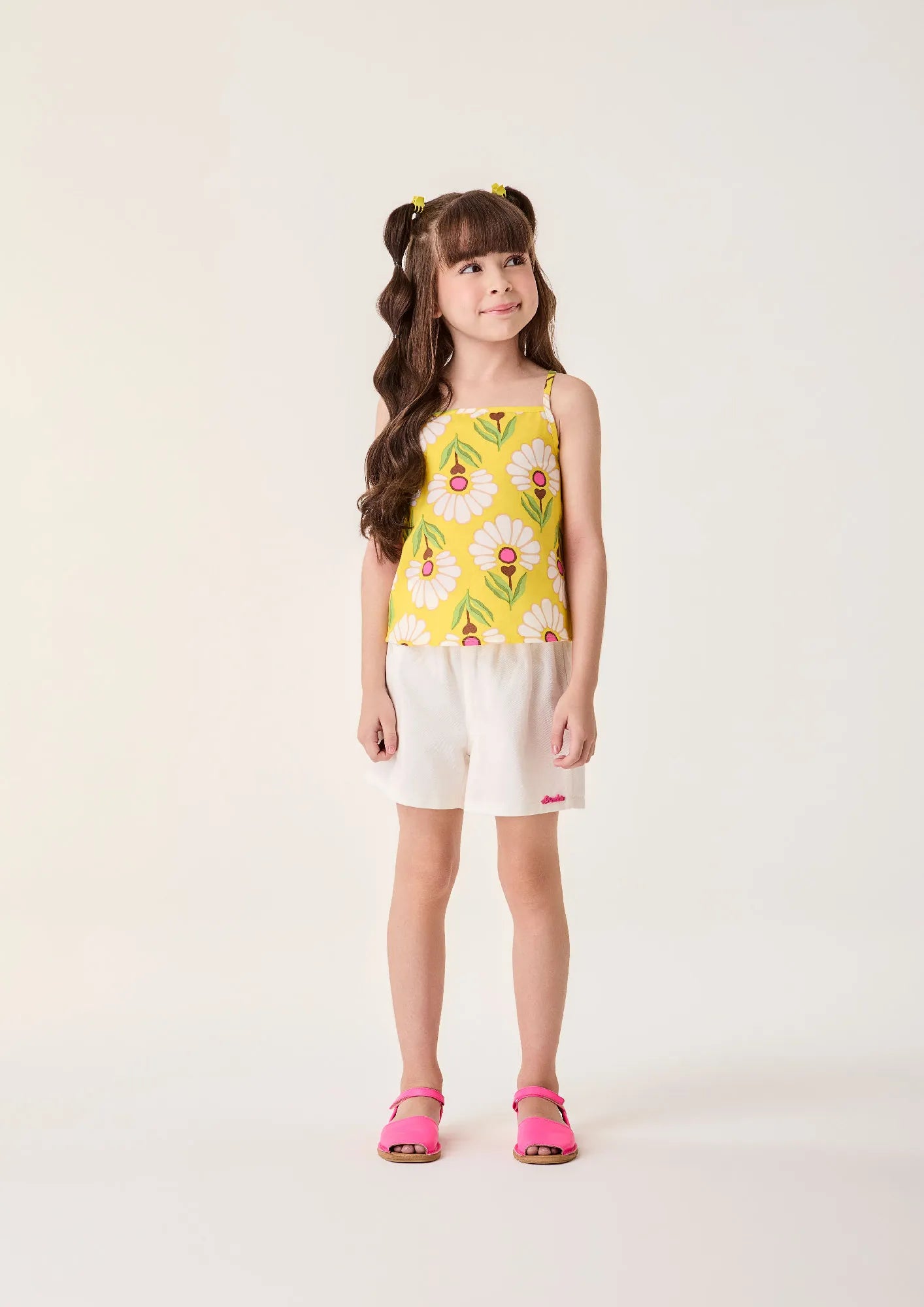 Conjunto Infantil Menina Bimbi com Shorts Branco e Blusa Amarela Florzinhas