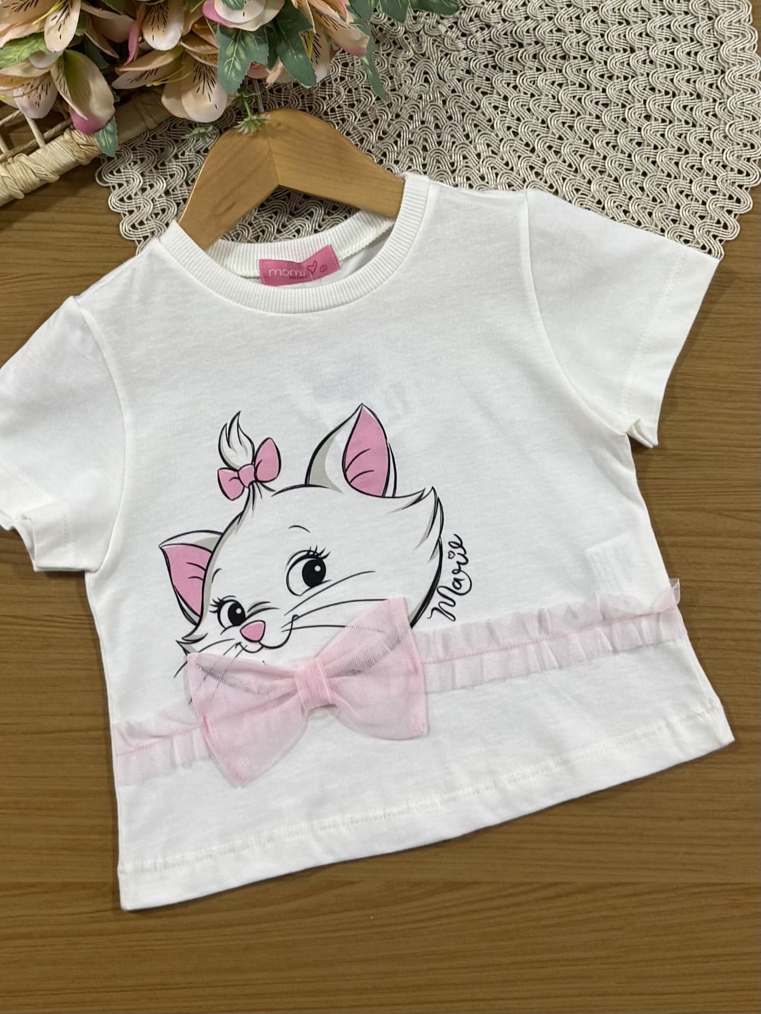 Conjunto Infantil Momi com Shorts Saia Rosa e Blusa Branca Marie Disney