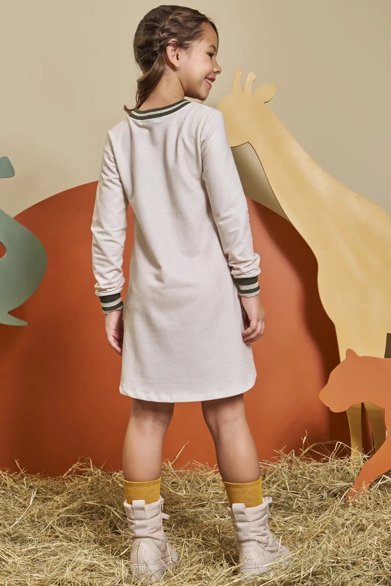 Vestido Infantil Kukiê Inverno Bege Claro Bichinhos Safari