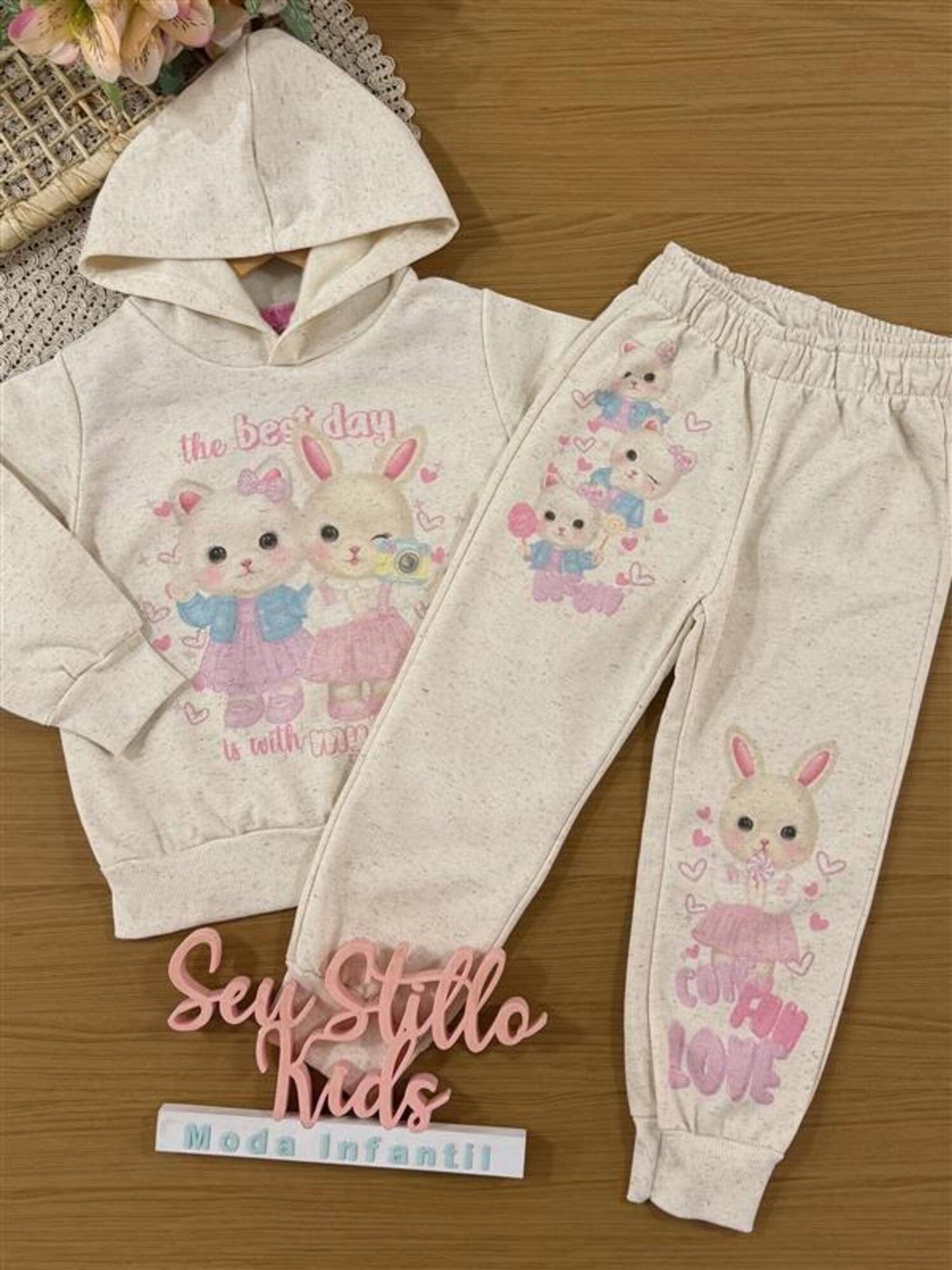 Conjunto Infantil Cinti Inverno com Calça e Moletom Flanelado Off White Best Day
