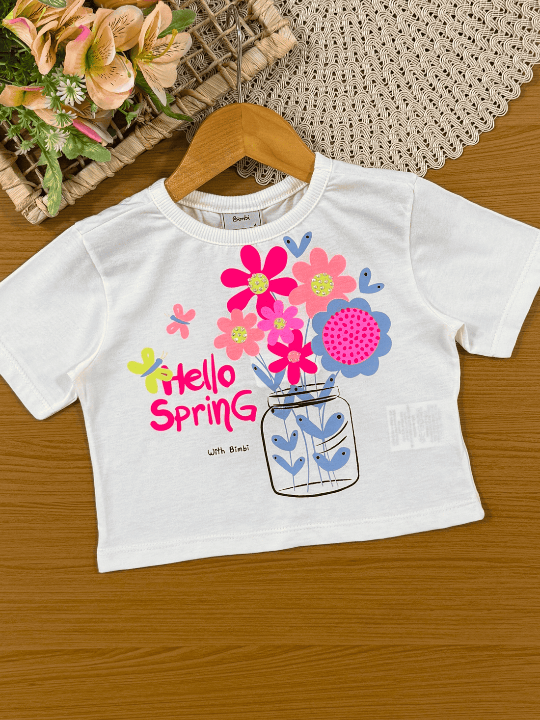 Conjunto Infantil Bimbi Verão com Short Coral e Blusa Branca Floral Primavera