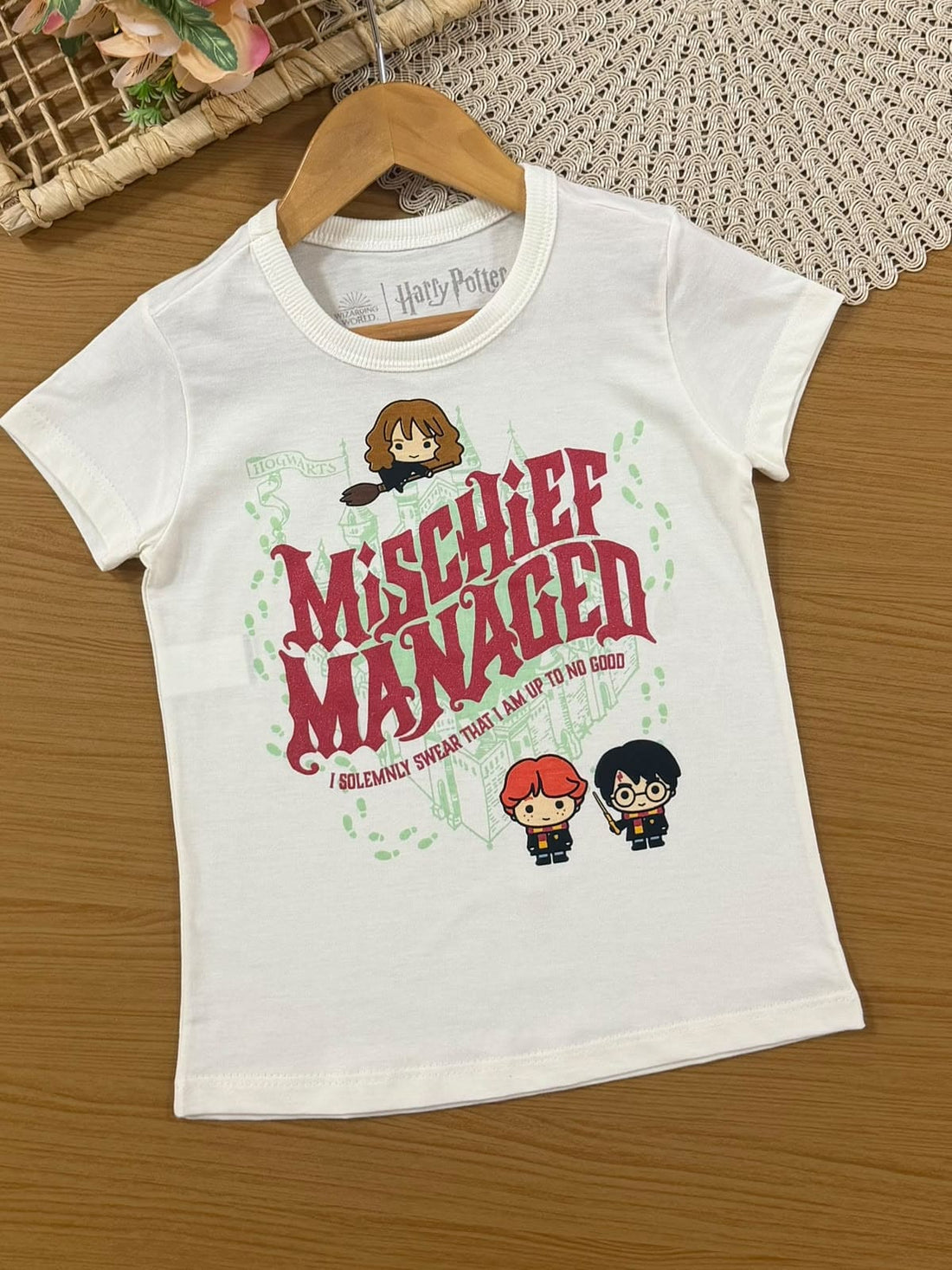 Pijama Infantil Menina Veggi com Shorts Vermelho e Blusa Harry Potter