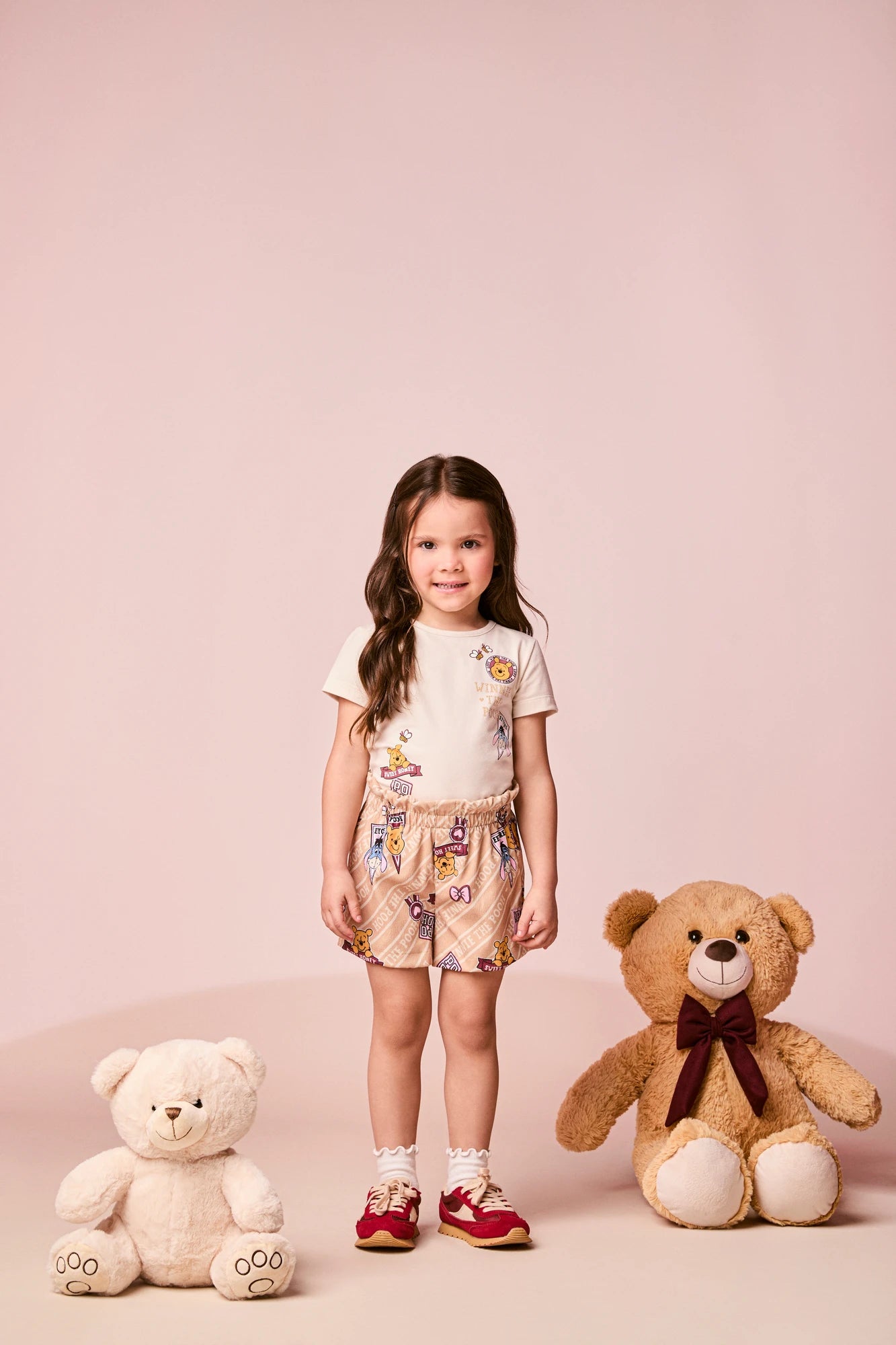 Conjunto Imfantil Momi Inverno com Shorts e Blusa Manga Longa Bege Ursinho Pooh Disney