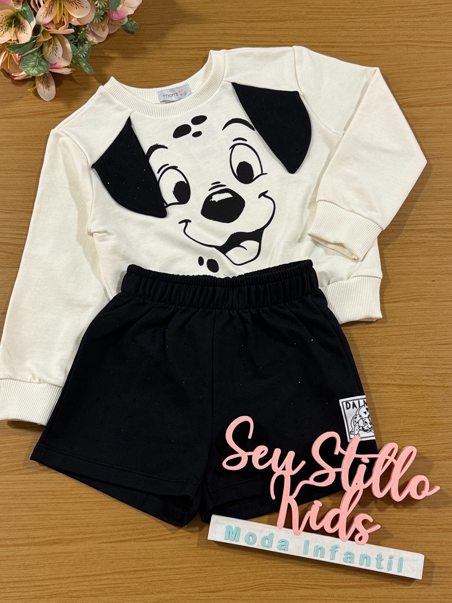 Conjunto Infantil Momi Inverno Shorts e Moletom 101 Dálmatas
