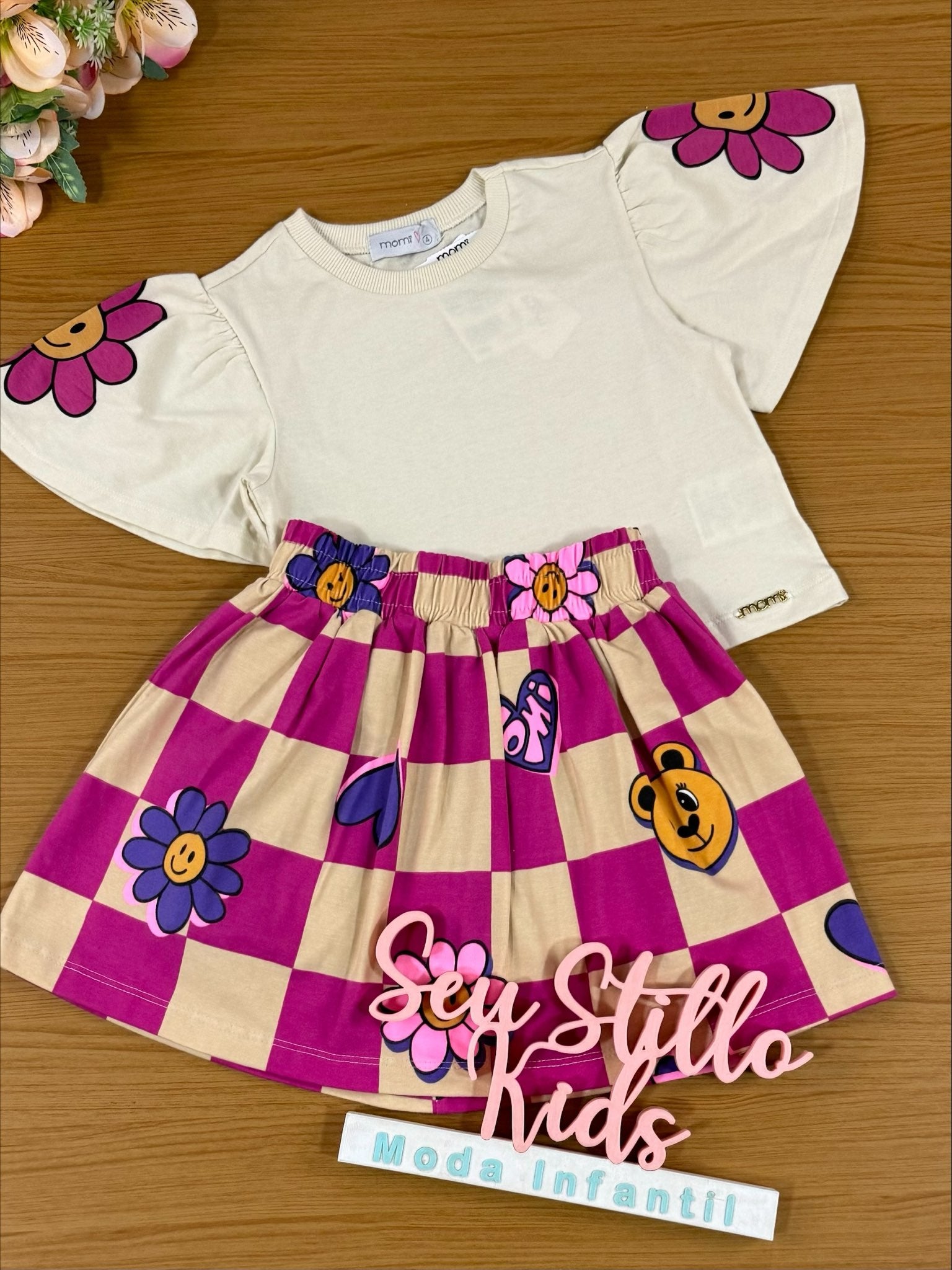 Conjunto Infantil Momi Inverno Saia e Blusa Manga Curta Florzinha