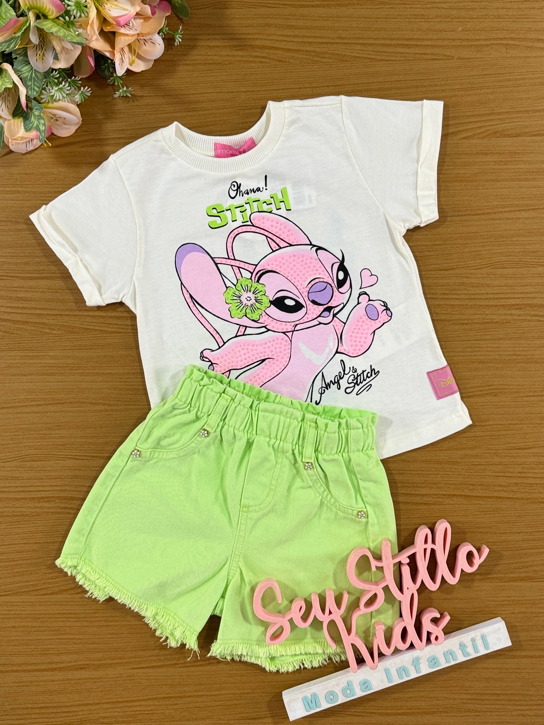 Conjunto Infantil Momi Verão Shorts Jeans Verde e Blusa Angel Stitch