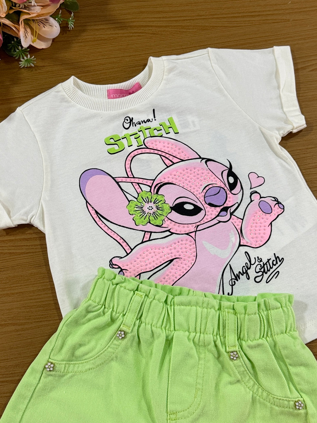 Conjunto Infantil Momi Verão Shorts Jeans Verde e Blusa Angel Stitch