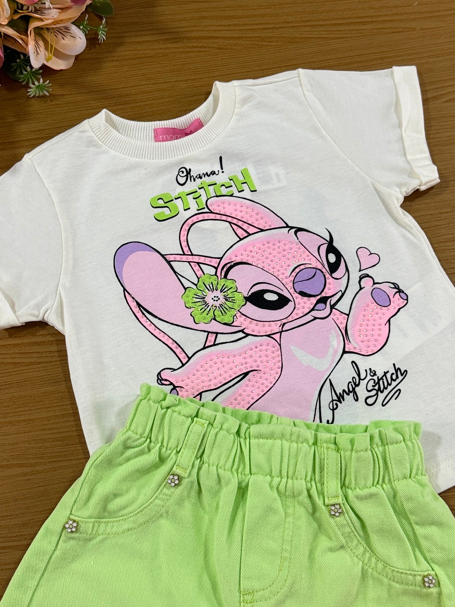 Conjunto Infantil Momi Verão Shorts Jeans Verde e Blusa Angel Stitch
