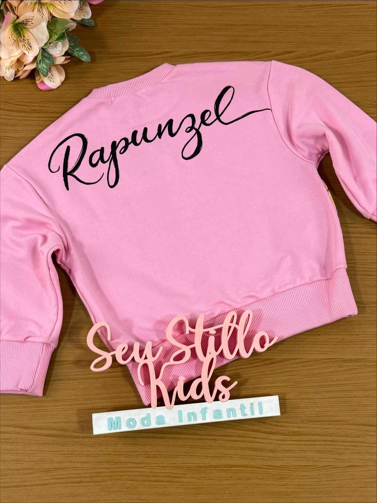 Moletom Infantil Animê Inverno Rosa Rapunzel